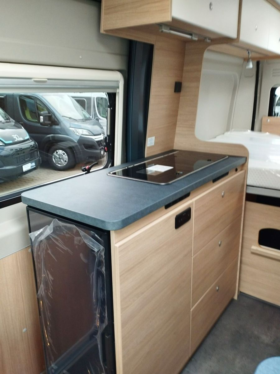 Fahrzeugabbildung Roadcar R 540 Citroen 140 PS Lithium,Markise, Solar