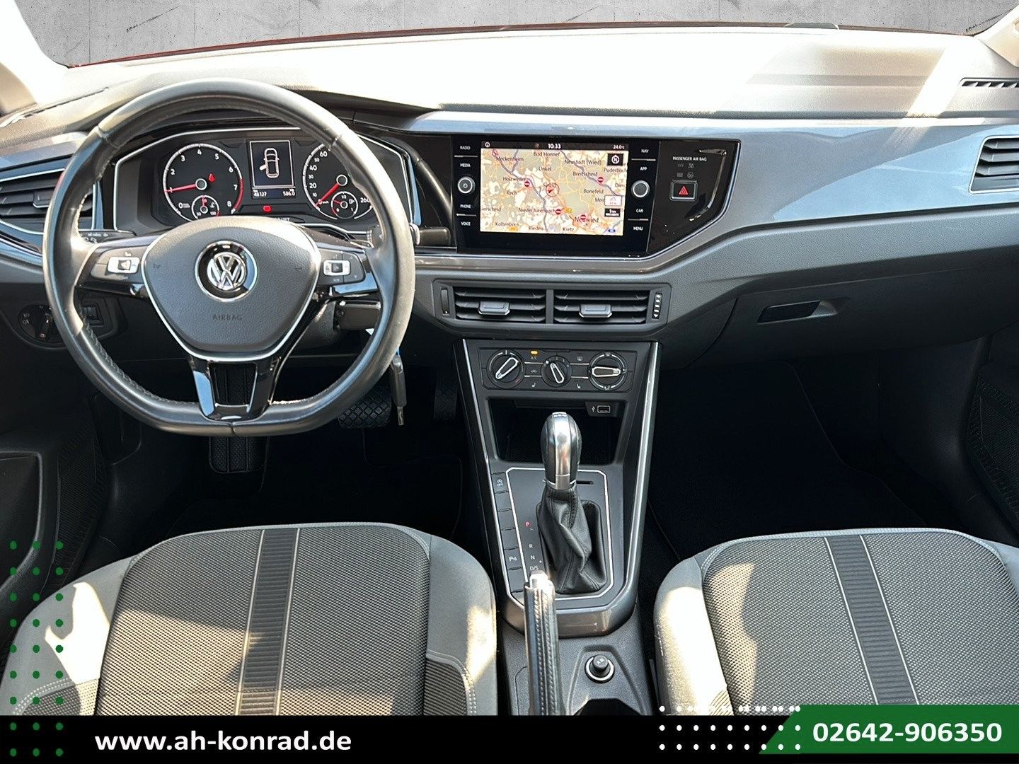 Fahrzeugabbildung Volkswagen Polo VI Highline 1.0 TSI DSG*NAVI*PDC*SITZHEIZG