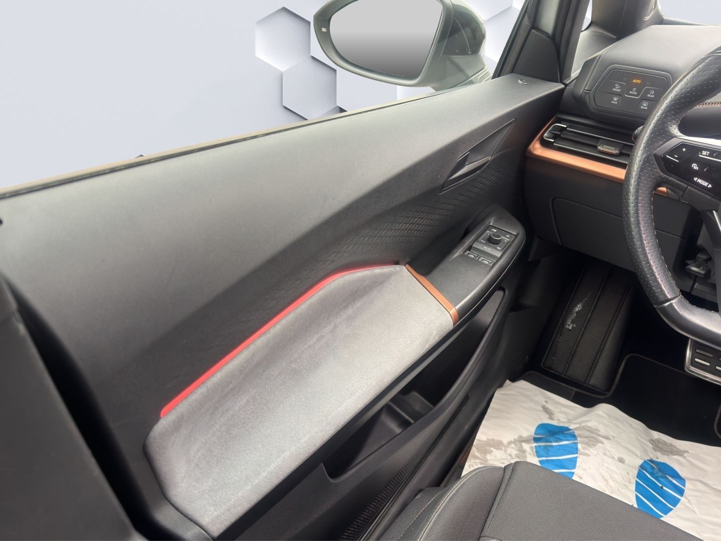 Born 150kW LED PanoDach GJR ACC Rückfahrkamera S