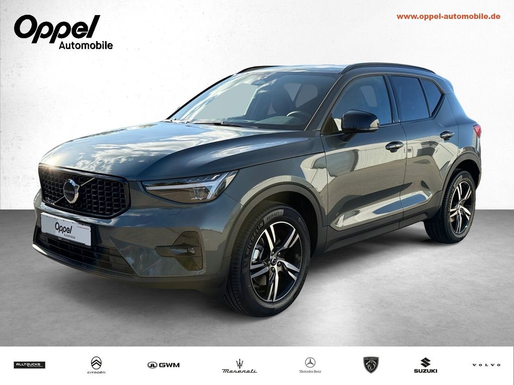 Volvo XC 40 B4 MildHybr*Plus Dark*Anhängevorr.*Lichtp*