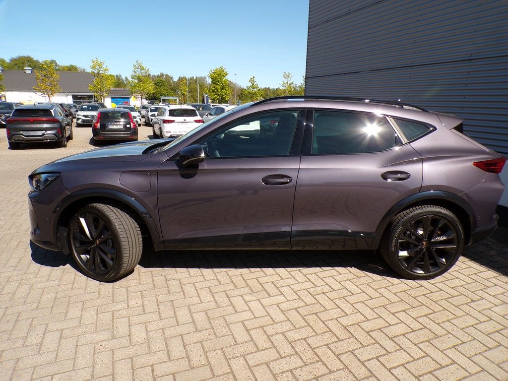 Fahrzeugabbildung CUPRA Formentor1.5 TSI e-Hybrid 200 kW VZ Black Editio