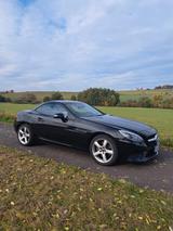 Mercedes-Benz SLC 200 - - schwarze Mercedes-Benz SLC 200