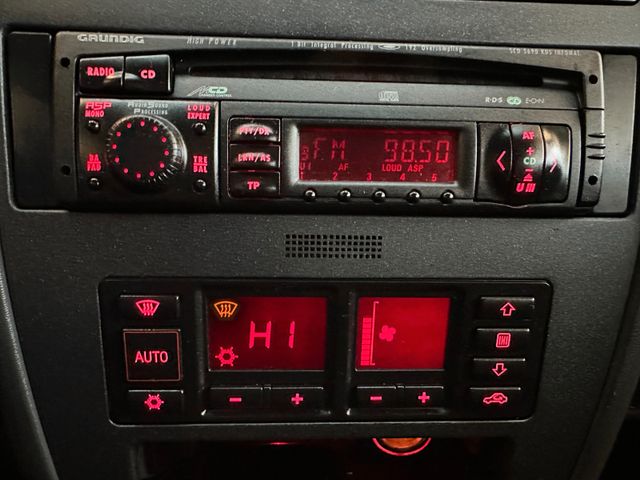 Audi A3 1.8  *Ambiente*Automatik*TÜV 0327*