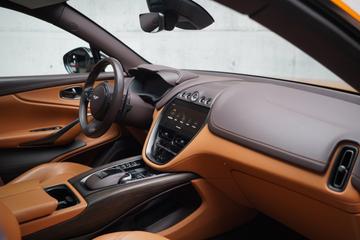 صورة 2 لـ 2022 Aston Martin DBX