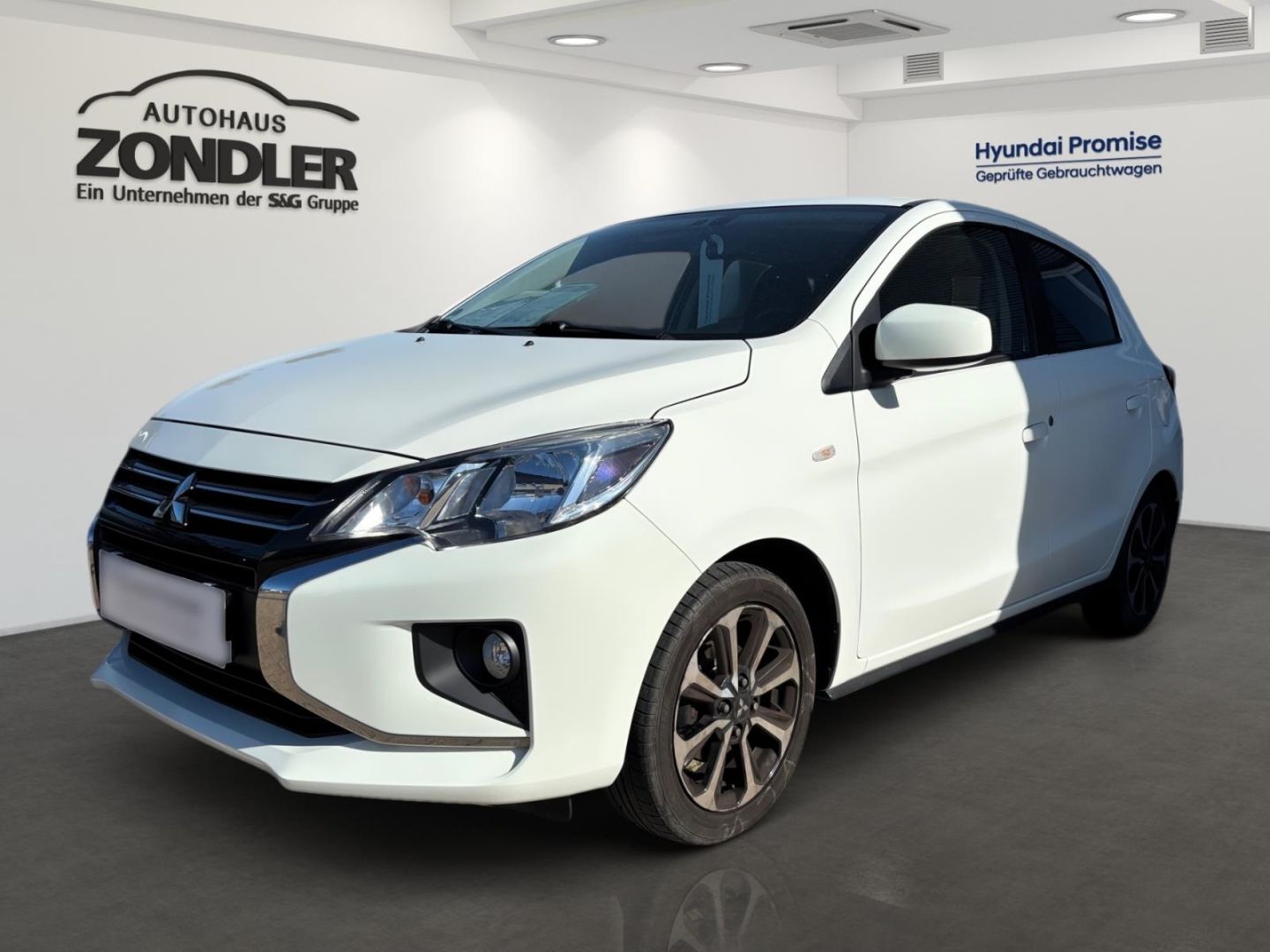 MITSUBISHI Space Star