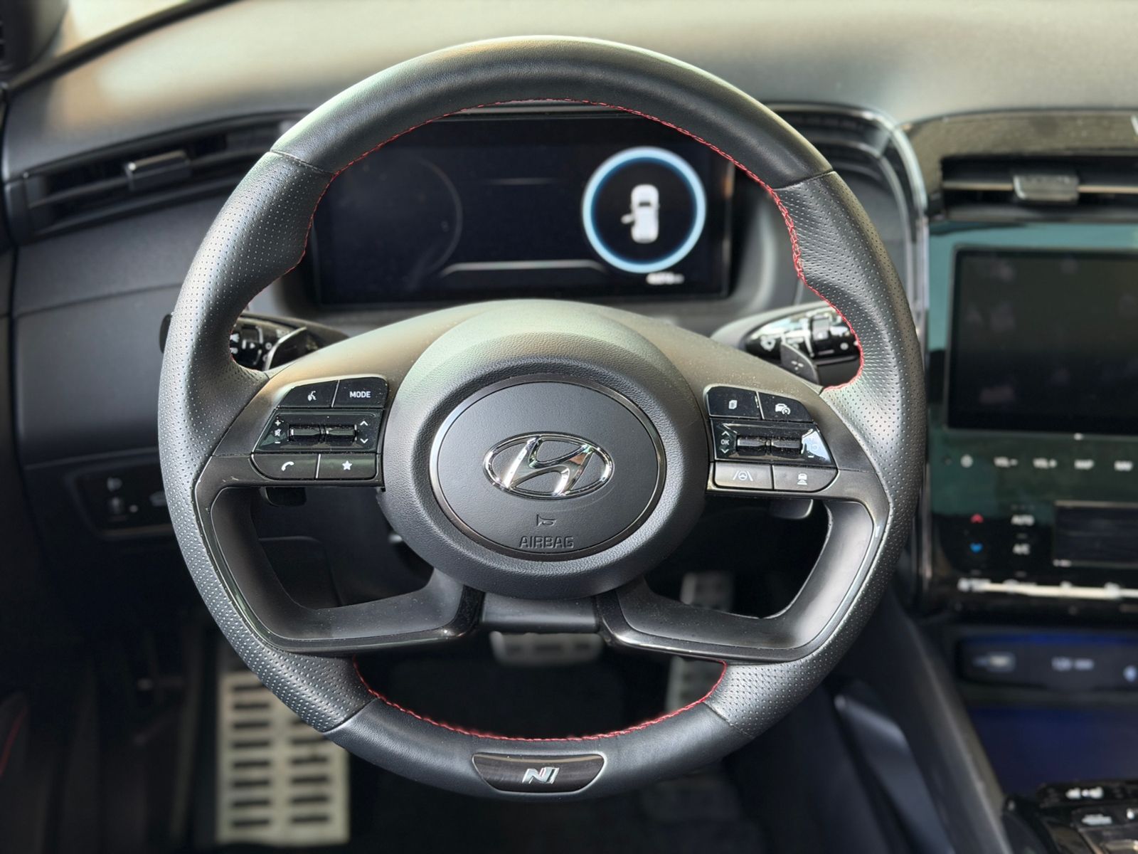 Fahrzeugabbildung Hyundai TUCSON N Line Hybrid HEV 4WD PANO 360° LED 19"