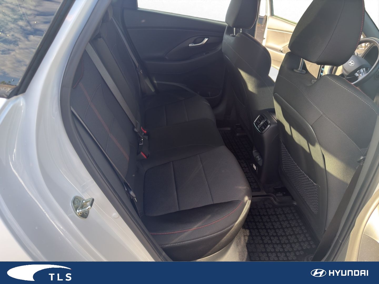 Hyundai i30 – Bild 17