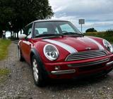 MINI Mini Cooper Rot - gebrauchte MINI MINI aus dem Jahr 2001