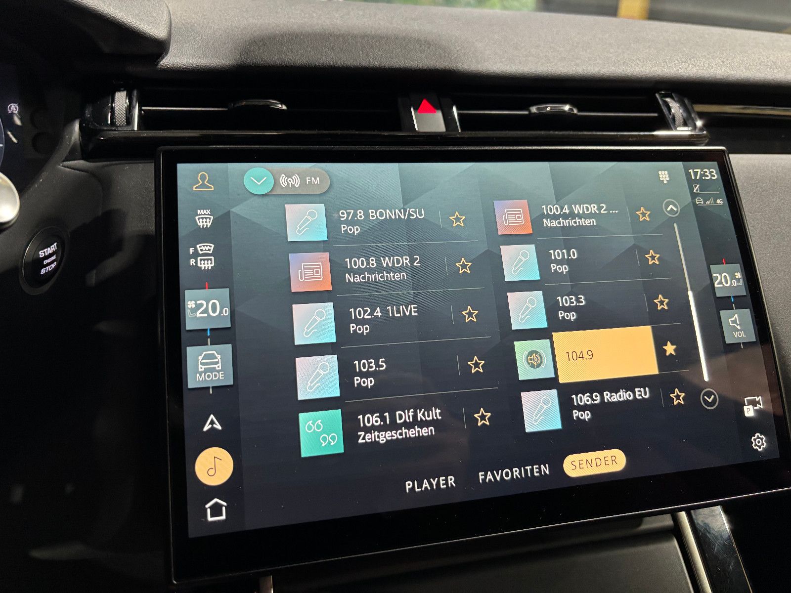 Fahrzeugabbildung Land Rover Range Rover Velar R-Dynamic/KAMERA/Design-Paket