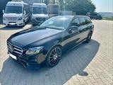 Mercedes-Benz E 220d 4MATIC T AMG Line|Night|Distronic|AHK - Mercedes-Benz E 220: Standheizung