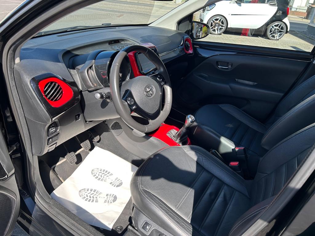 Toyota Aygo (X)