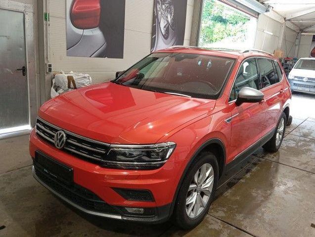 Volkswagen Tiguan Allspace Comfortline/7Sitzplätze/LED/1Han