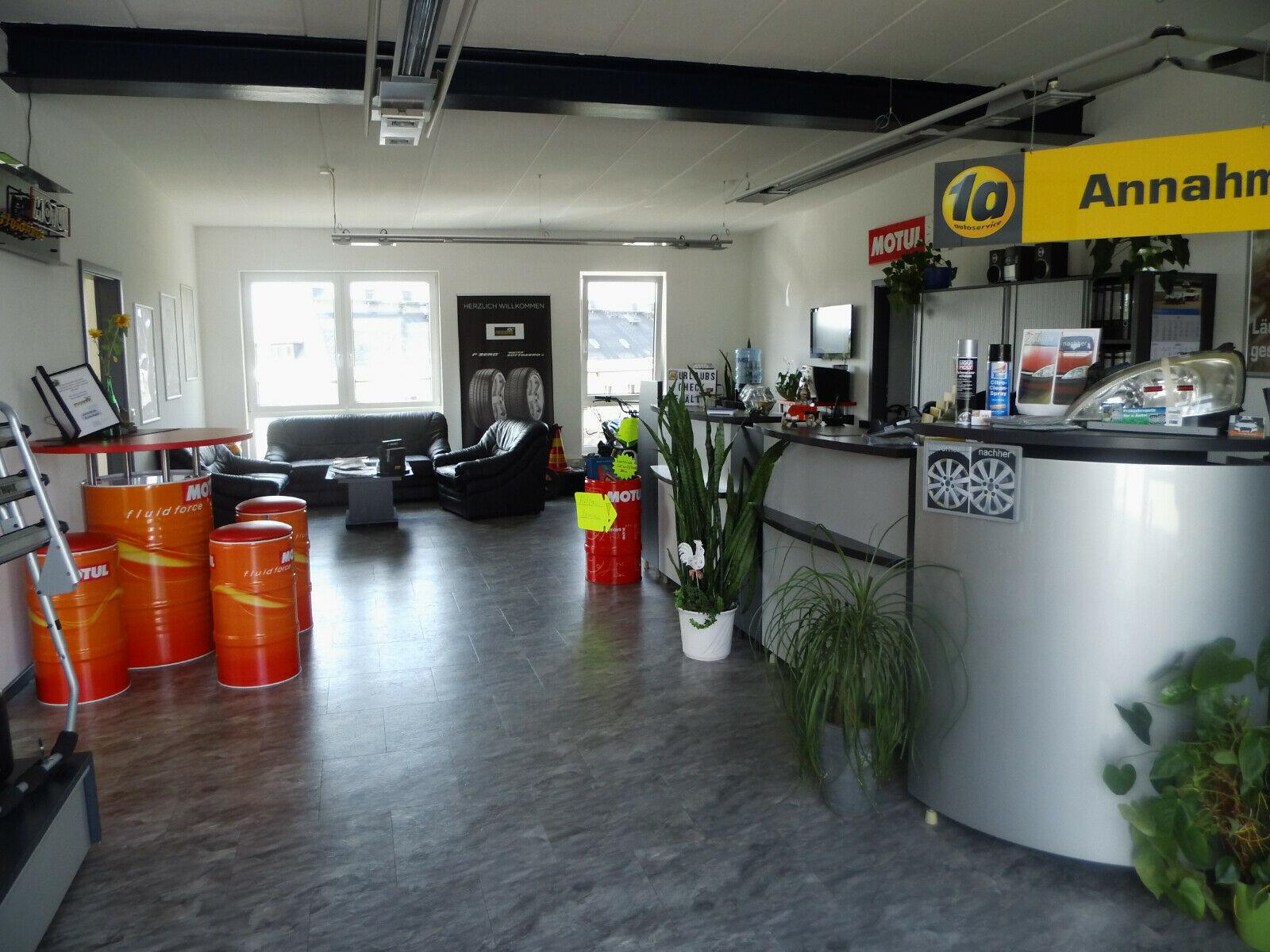 showroom-image-main