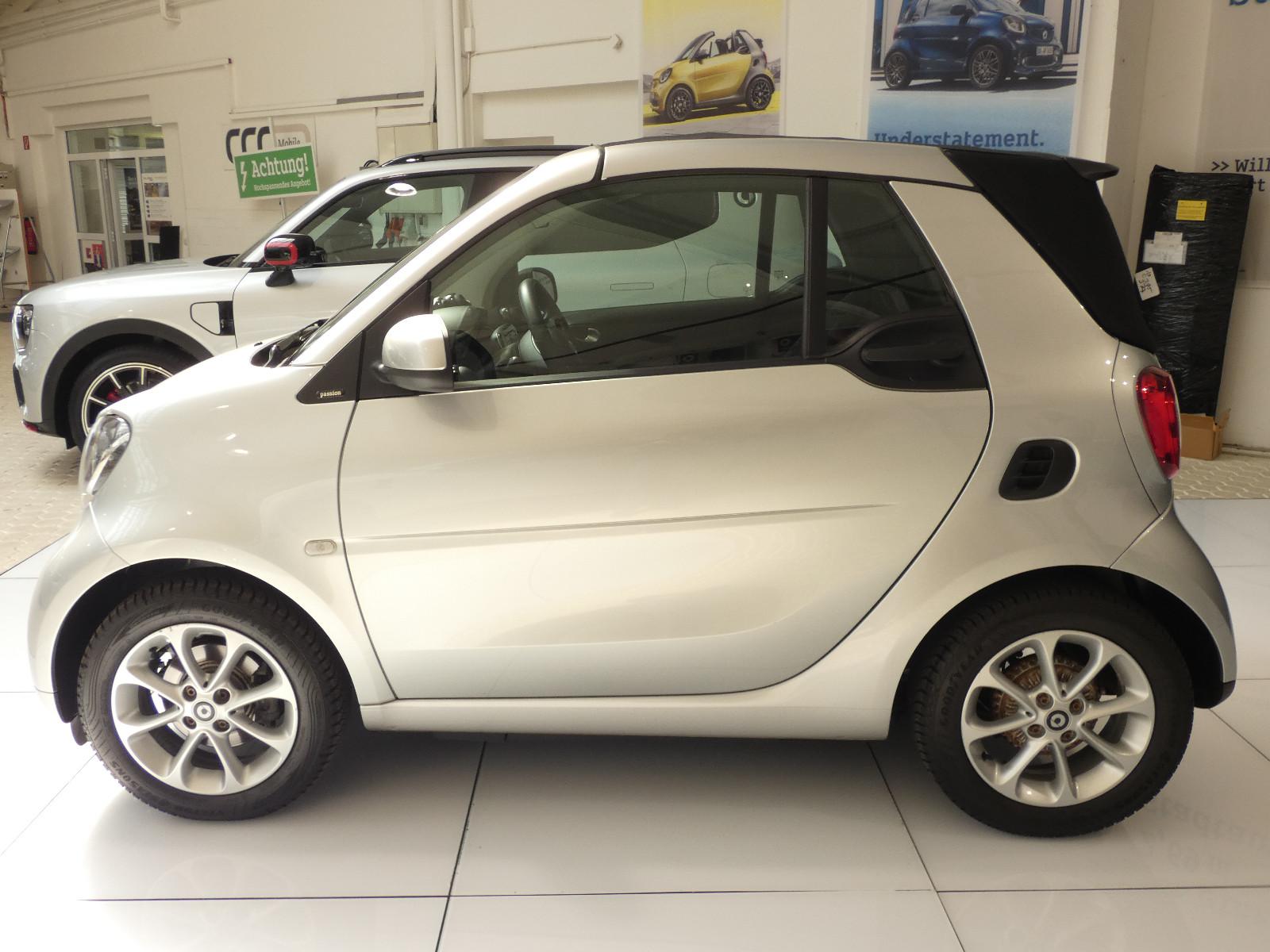 Smart fortwo cabrio 71PS Servo Klima SHZ ele. Fens uvm