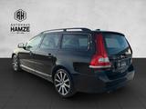 Volvo V70 Kombi Kinetic AWD Allrad|Schiebedach|Navi - Volvo V70 mit Diesel-Antrieb