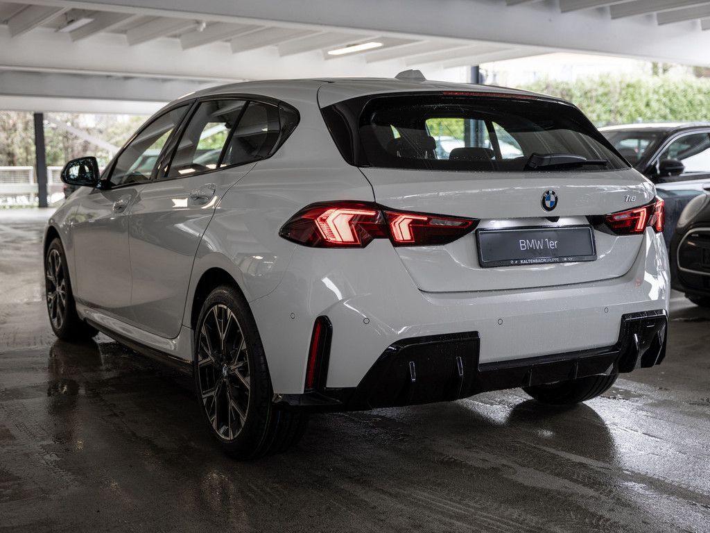 BMW 116 - Bild 7