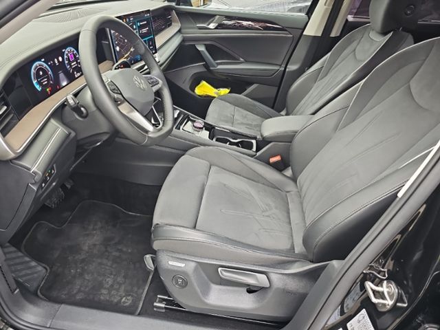 Fahrzeugabbildung Volkswagen Tayron 2.0 TDI 142 KW 4MOTION ELEGANCE 7-SITZER