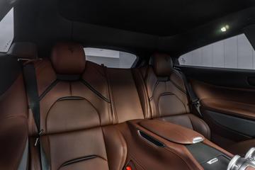 2018 Ferrari GTC4LUSSO — миниатюра 21