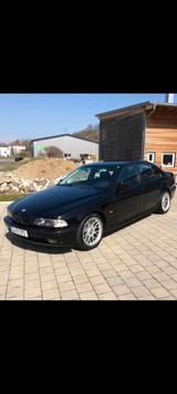 BMW liebhaberfarzeug BMW 540i e39 - BMW 540: E39