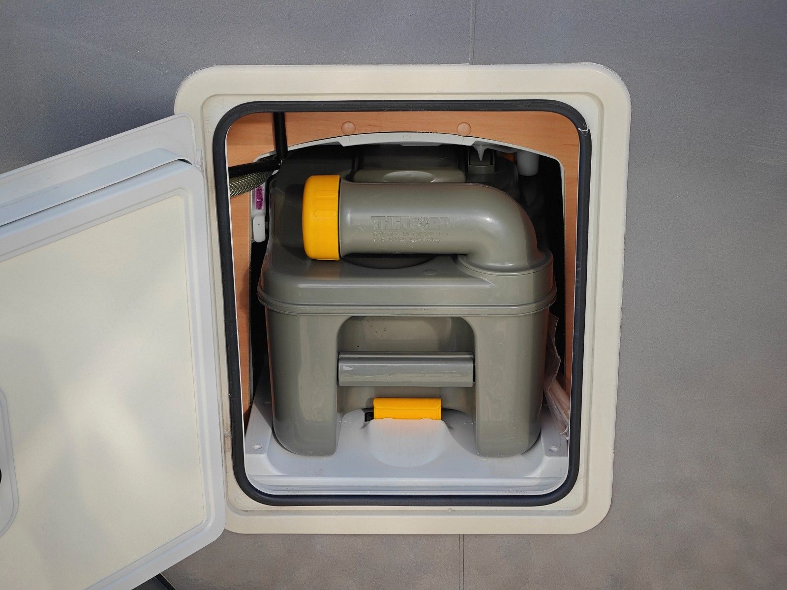 Fahrzeugabbildung Karmann COLORADO 625 TI