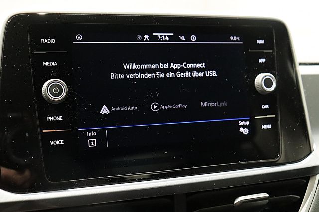 T-Roc Style 1.0 TSI ACC LED PDC TEMPOMAT 17Zoll 