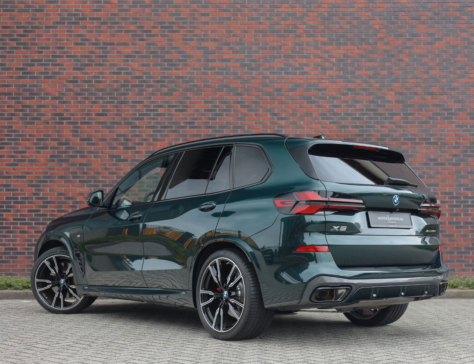 BMW X5 50e xDrive | Skylounge - AHK - HUD imagem 2