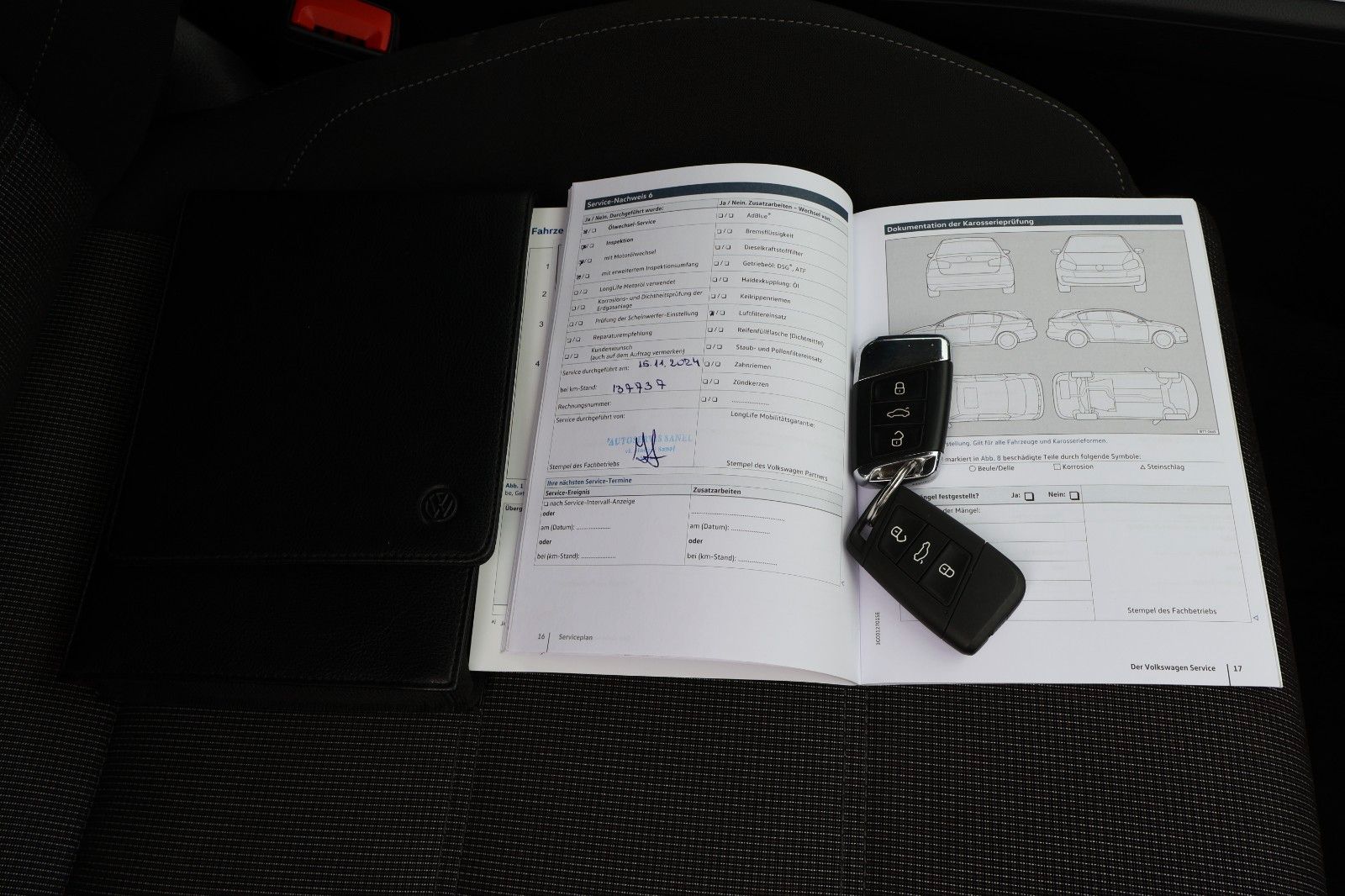 Fahrzeugabbildung Volkswagen Passat Lim. Comfortline BMT/Start-Stopp
