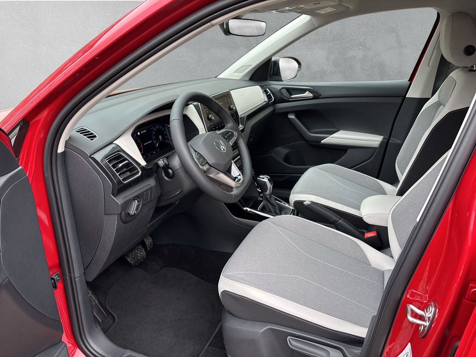 Fahrzeugabbildung Volkswagen T-Cross Style 1.5 TSI 110kW 7-Gang DSG AHK