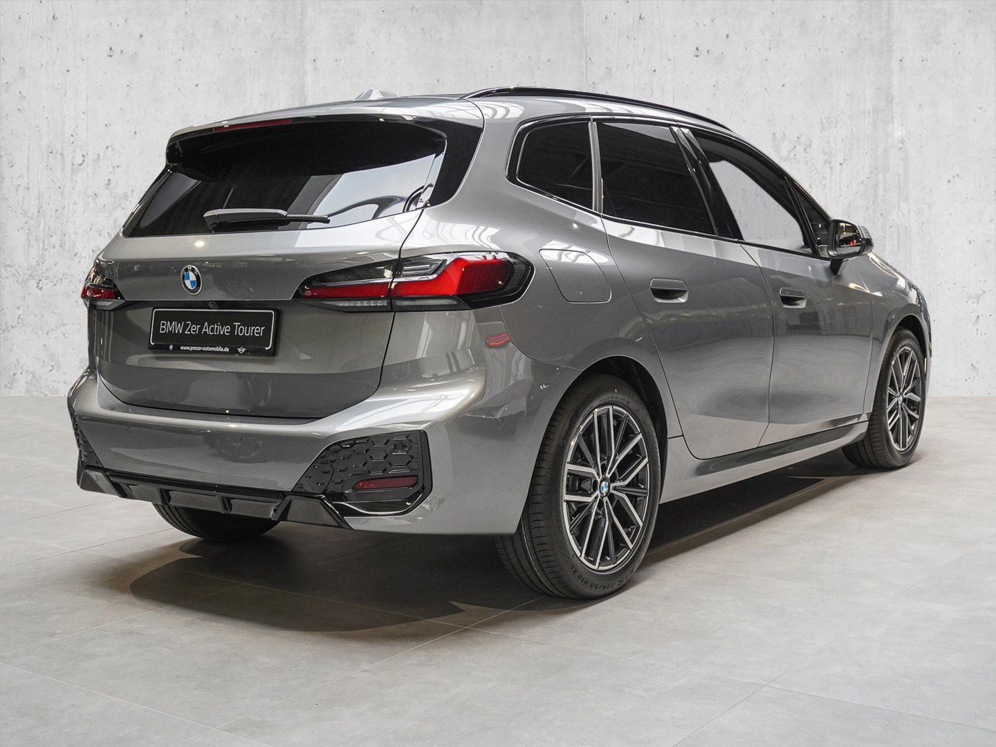 BMW 220 Active Tourer - Bild 2