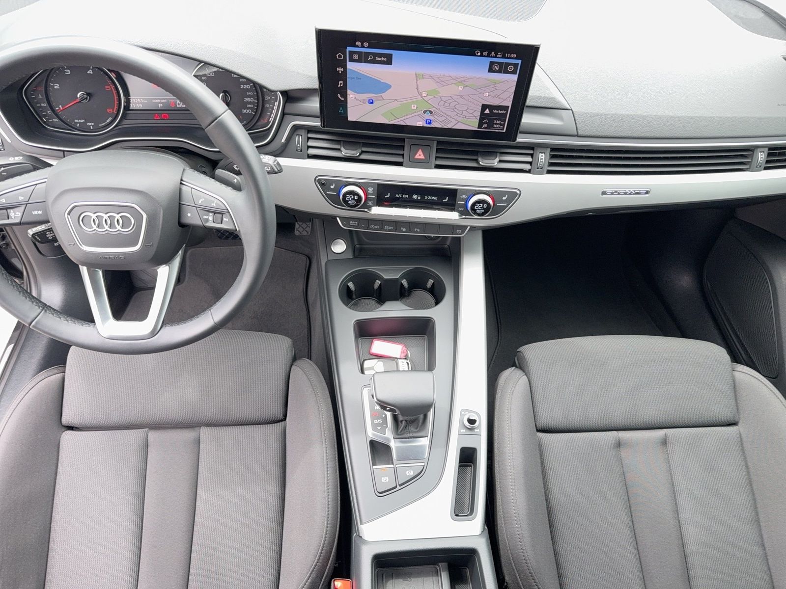 Audi A4 - Bild 12