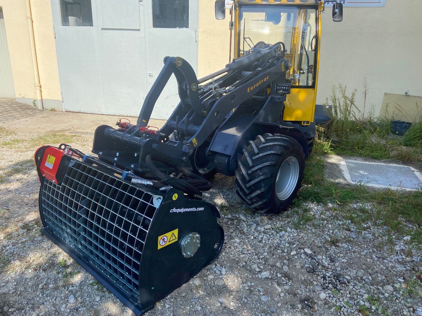 Fahrzeugabbildung Andere Betonmischschaufel BMX 270 Cat Volvo, Avant, JCB