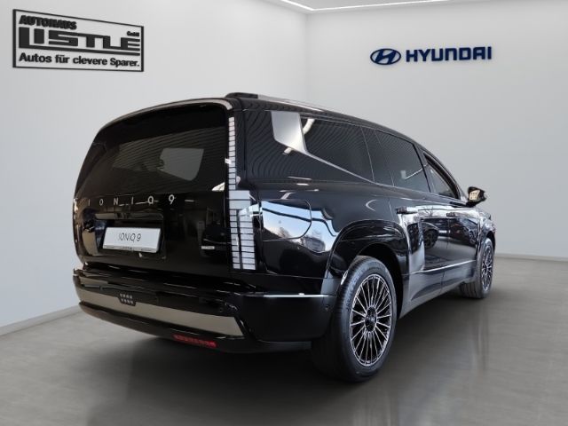 Fahrzeugabbildung Hyundai IONIQ 9 110 kWh 4WD Uniq+RELAX-PAKET+PANORAMADAC