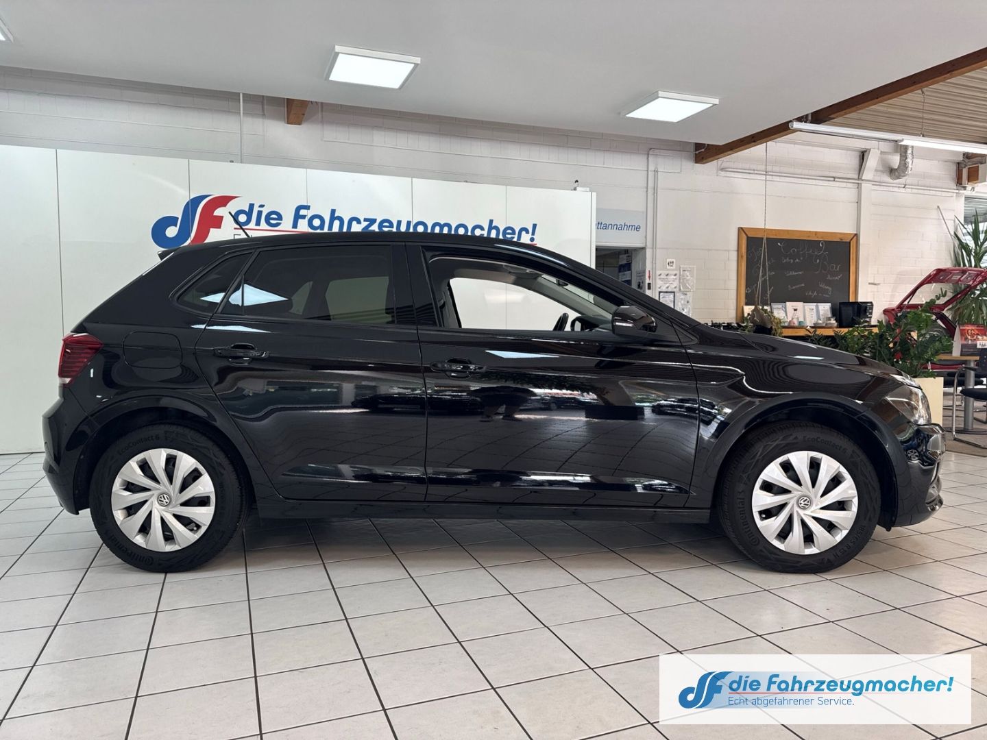 Fahrzeugabbildung Volkswagen Polo VI Comfortline 1.0 TSI AHK ACCKlimaautom SH