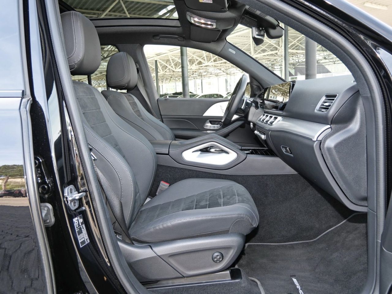 Mercedes-Benz GLE 450 4M AMG Night Panorama Distronic 360° AHK foto 6
