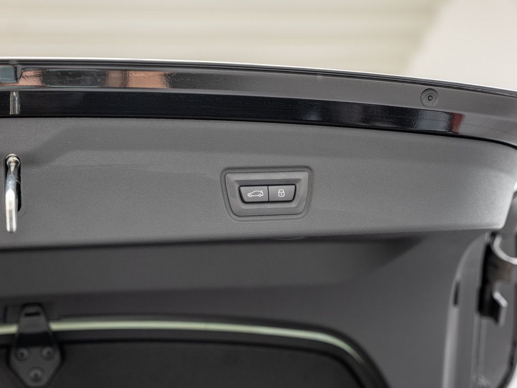 BMW i4 - Bild 13