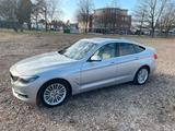 BMW 320 Gran Turismo Gran Turismo 320d Luxury Li... - silberne BMW 320 Gran Turismo