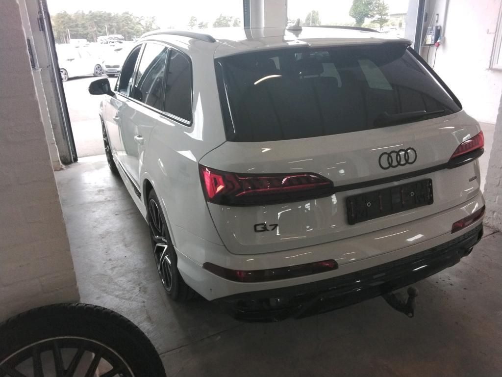 Audi Q7 50 3.0 TDI S-LINE Competition PLUS quattro AH foto 4