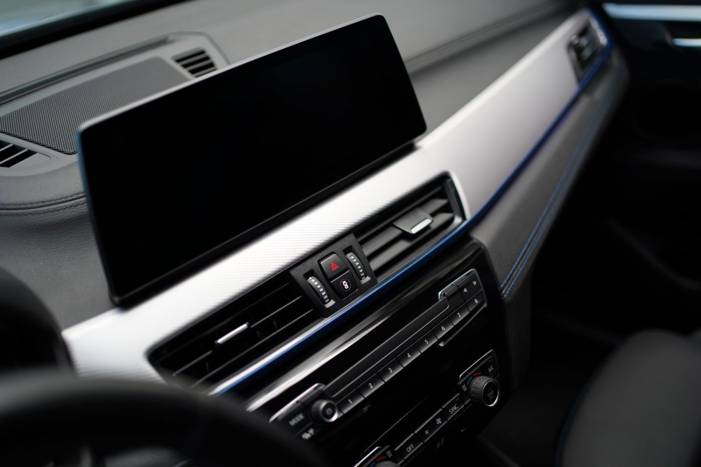 Fahrzeugabbildung BMW X1 xDrive20i M Sport Lenkradheiz+LED+AHK+Head Up