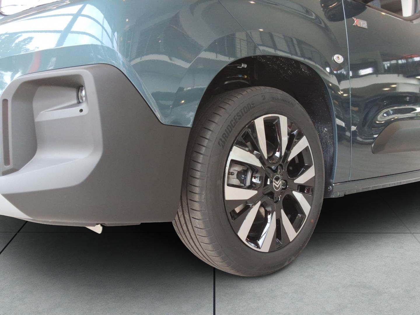 Citroën Berlingo MAX 1.5D Holiday XTR-Paket Techno-Plus 
