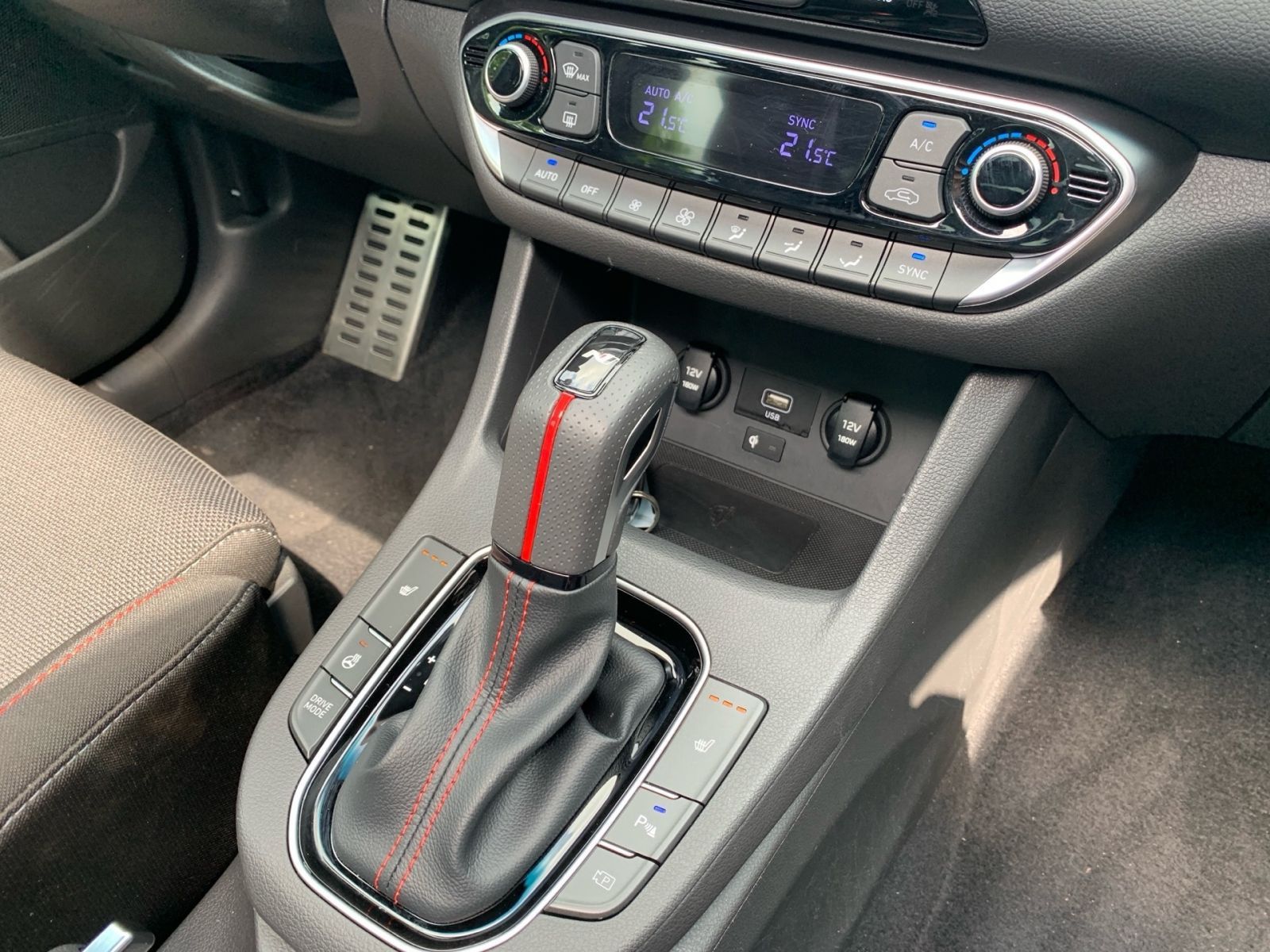 Fahrzeugabbildung Hyundai i30 Kombi 1.5 T-GDI 7-DCT N-Line Mild-Hybrid