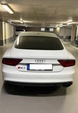 Audi RS7 4.0 TFSI Perform. B&O Nachtsicht Keramik 605 - gebrauchte Audi RS7 aus dem Jahr 2015