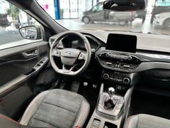FORD Kuga 2.0 M-Hybrid ST-Line X*