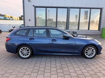 BMW 320 - 6