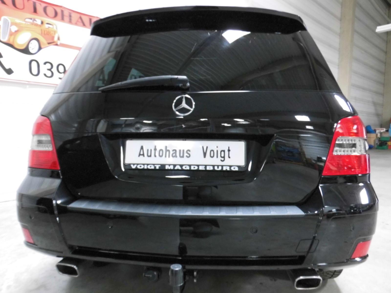 Mercedes-Benz GLK250 2010 — photo 14