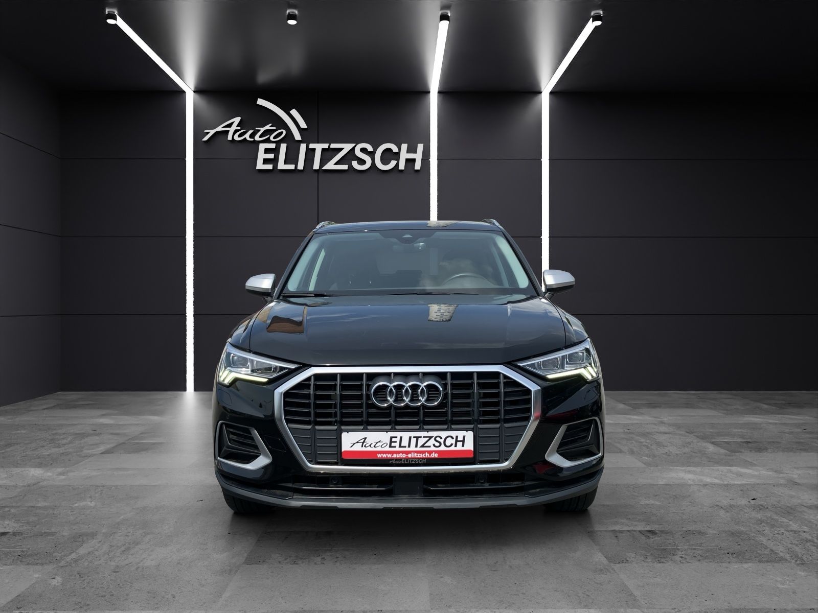 Fahrzeugabbildung Audi Q3 45 TFSI e MATRIX NAVI AHK RFK SHZ GRA