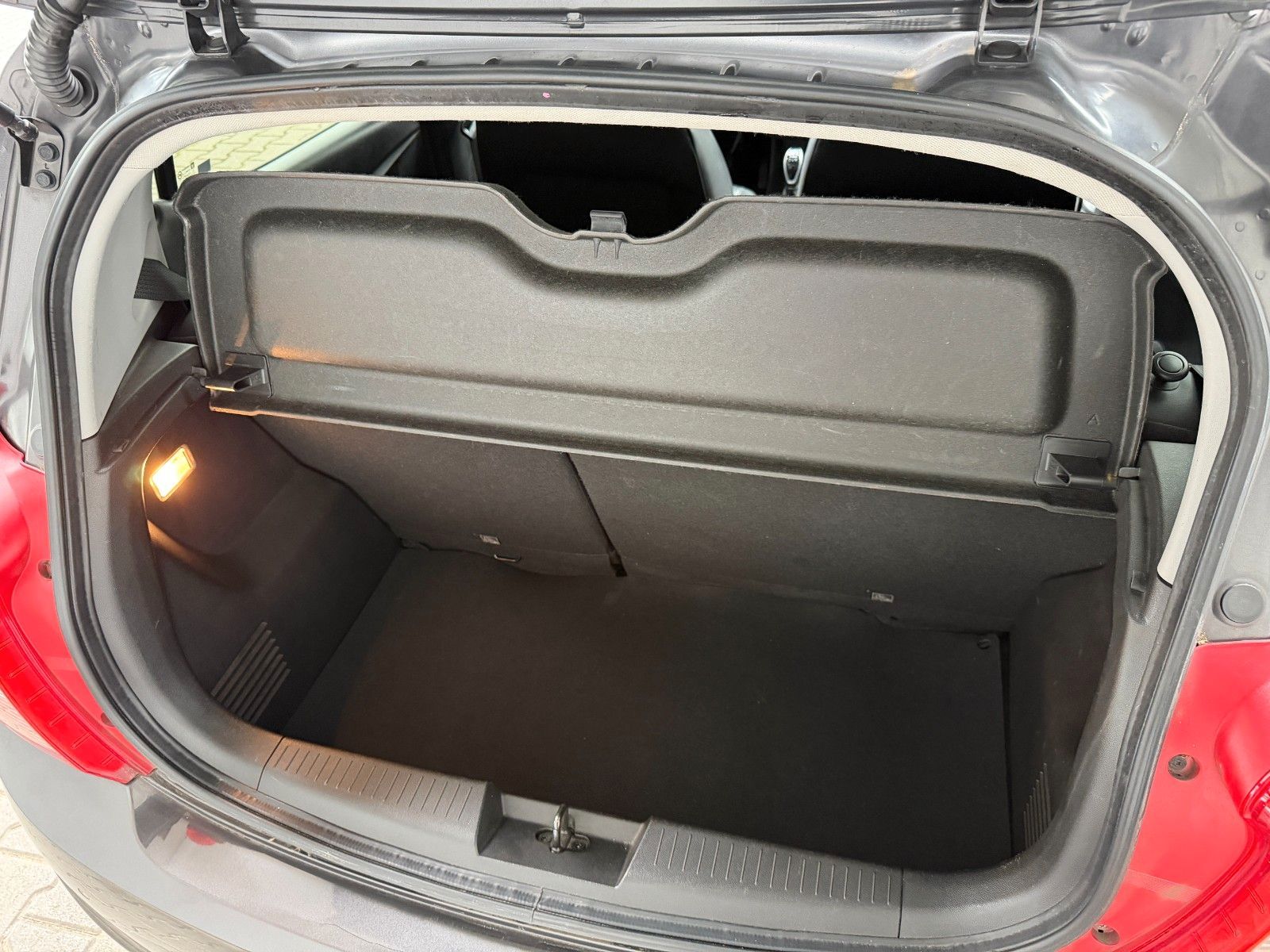 Fahrzeugabbildung Opel Karl 1.0 Exklusiv Klimaaut.,LM,SpurH