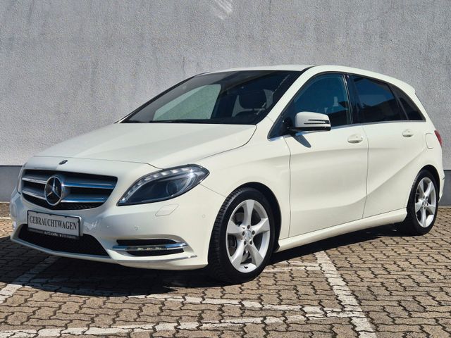 Mercedes-Benz B 180 BE*Sport-Paket*Bi-Xenon*Navi*Sitzheizung*