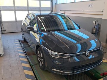Volkswagen Golf - 1