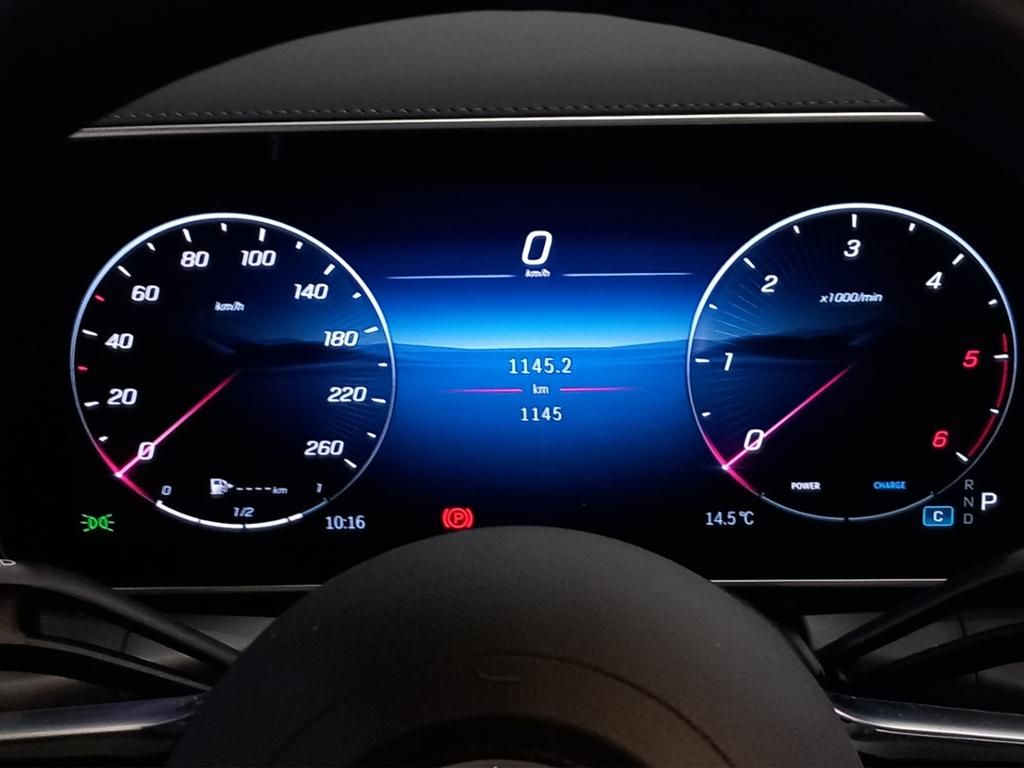 Fahrzeugabbildung Mercedes-Benz GLC 300 d 4MATIC Coupé AMG*DIGITAL Light*AHK*360