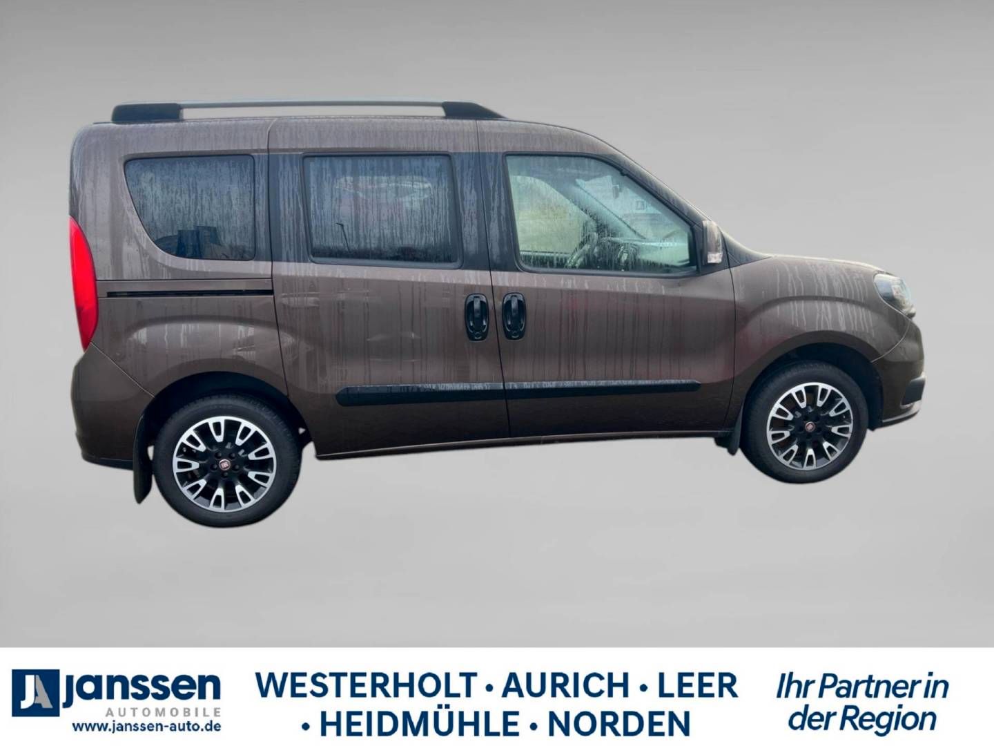 Fahrzeugabbildung Fiat Doblo 1.4 T-Jet 16V Natural Power Lounge
